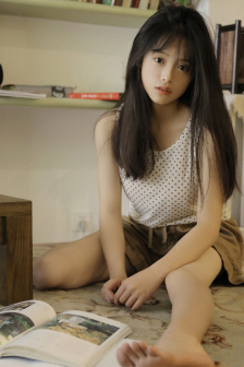 男生把QQ放进女生的QQ里